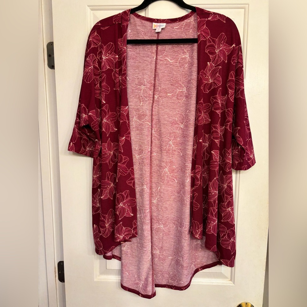 Womens Lularoe Maroon Floral LINDSEY Cardigan/ kimono Small. New!